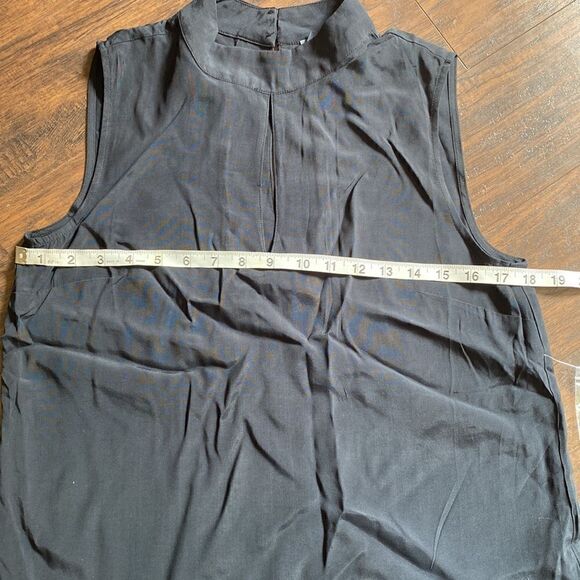 NWT ModCloth Perfectly Particular Black Sleeveless Blouse - Size Medium - Picture 7 of 12